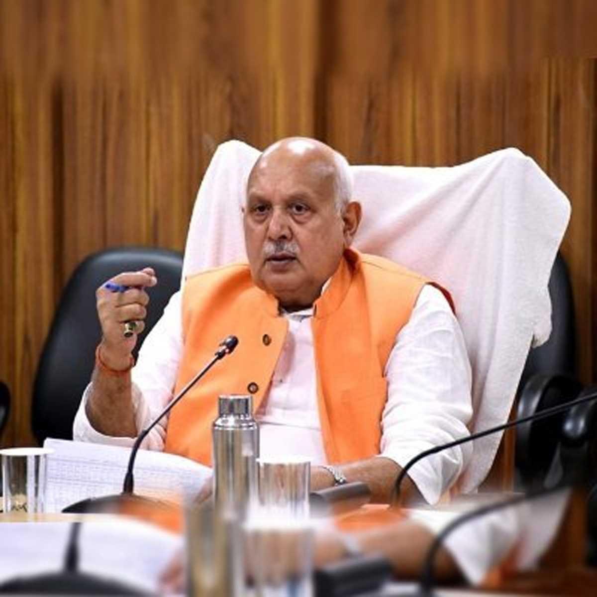 कृषि मंत्री सूर्य प्रताप शाही ने कहा प्रति सप्ताह 10 टन सब्जियों का अरब देशों को किया जाएगा निर्यात